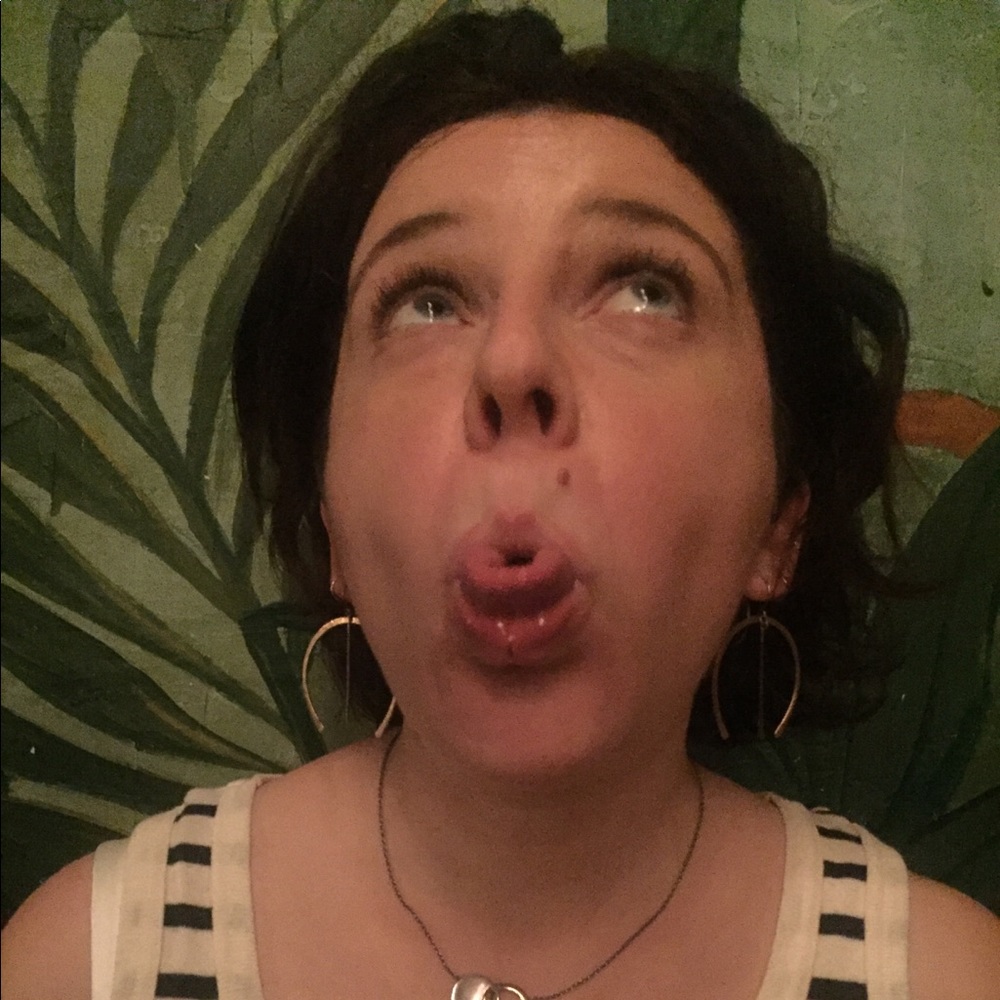 Meet your Posher, Ruth